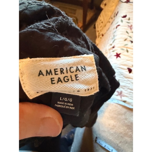 American Eagle Black Eyelet Crochet Patchwork Button Down Shirt Large - Picture 6 of 6